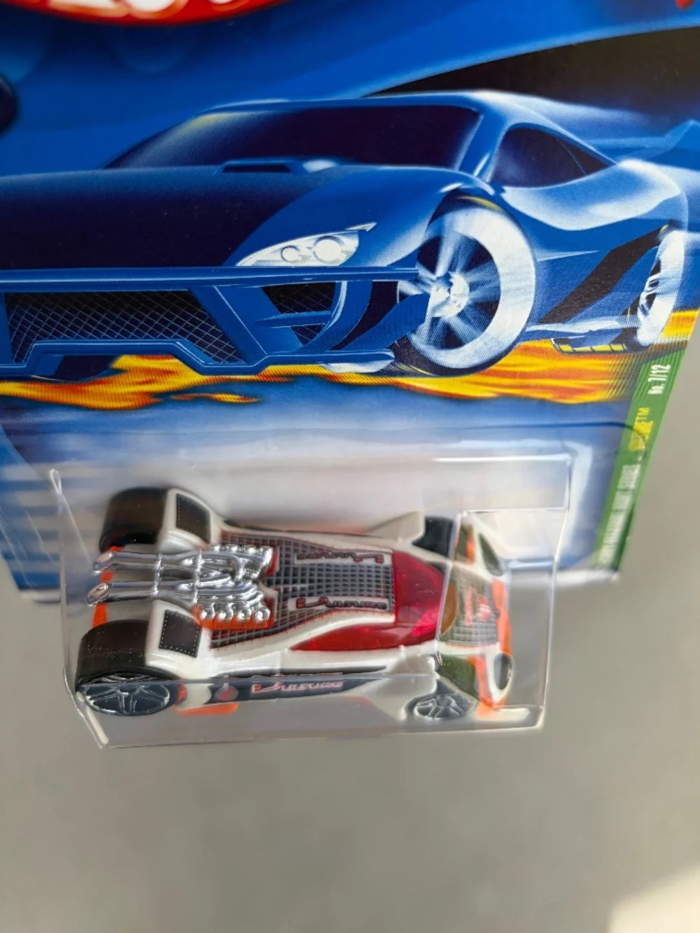 Hot Wheels Vulture #7 Treasure Hunt Series Limited Edition New Sealed